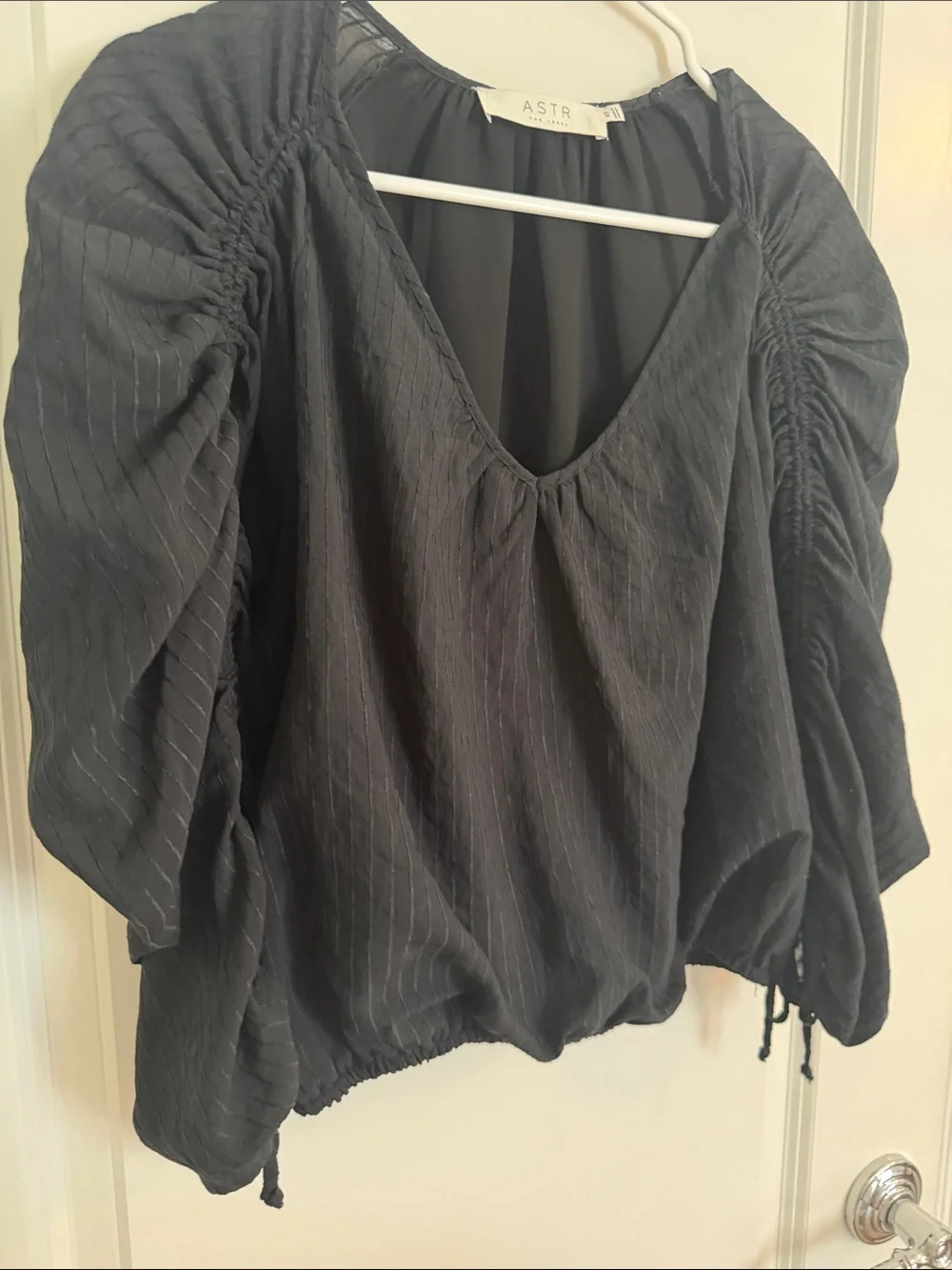 Astr neck blouse